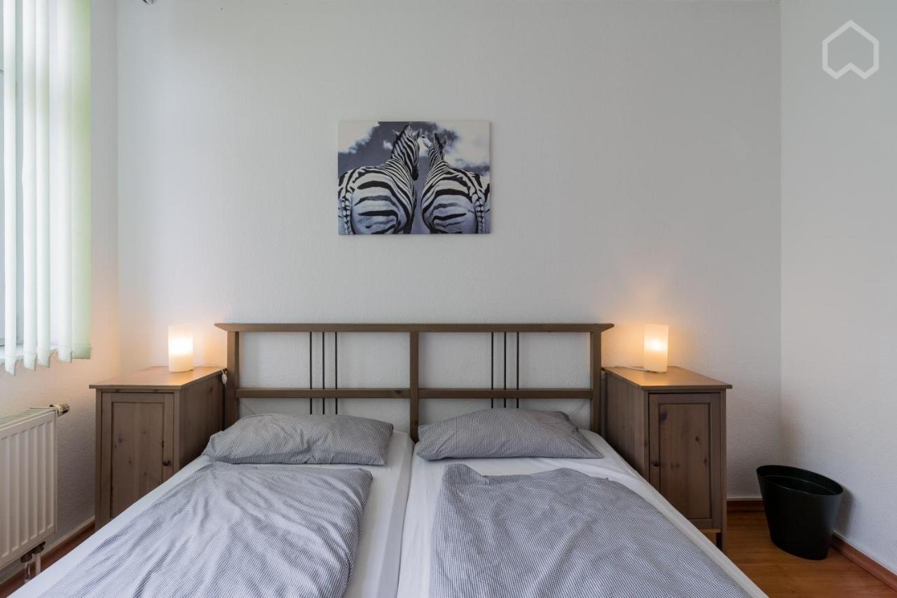Spacious And Modern Furnished For 10 Guests Appartement *