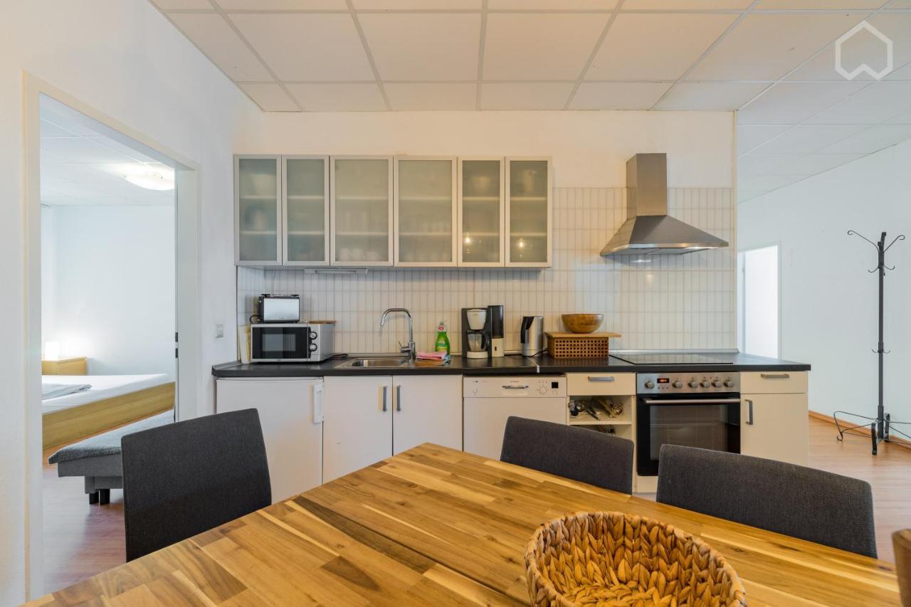 Apartment Spacious And Modern Furnished For 10 Guests *